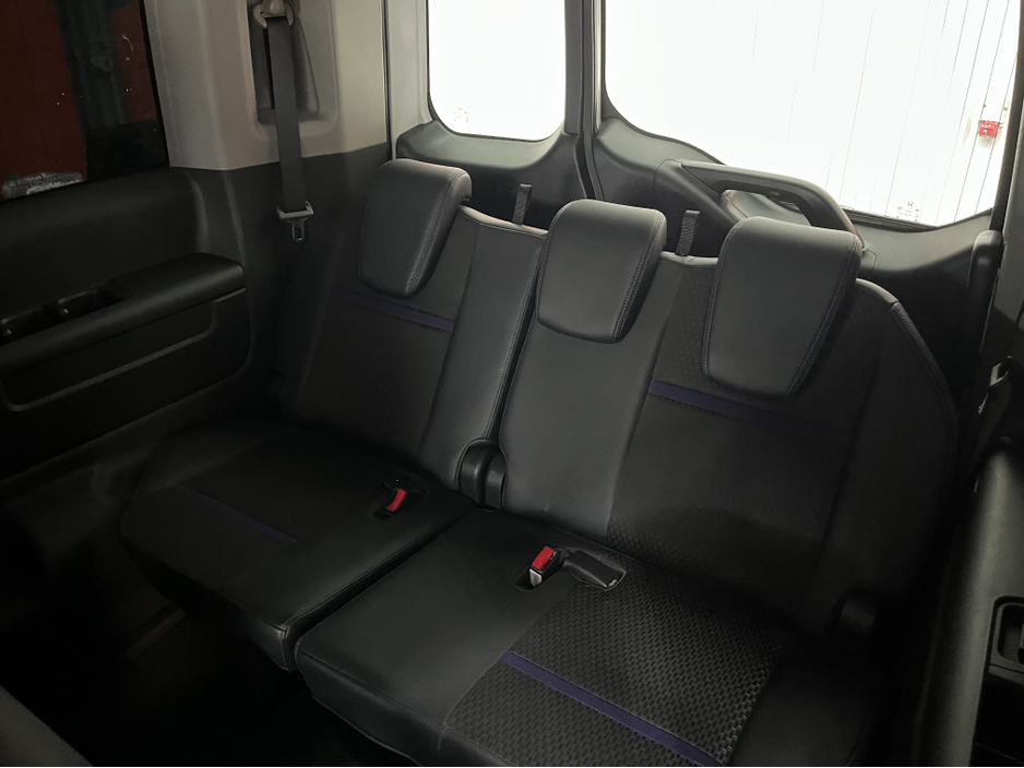 2019 Honda Stepwagon €25950 2019 HONDA STEPWAGON HYBRID G EX SENSING BLACK STYLE 2.0 AUTOMATIC / CRUISE CONTROL / REVERSE CAMERA / AUTOMATIC DOORS / 7 SEATS €25,950