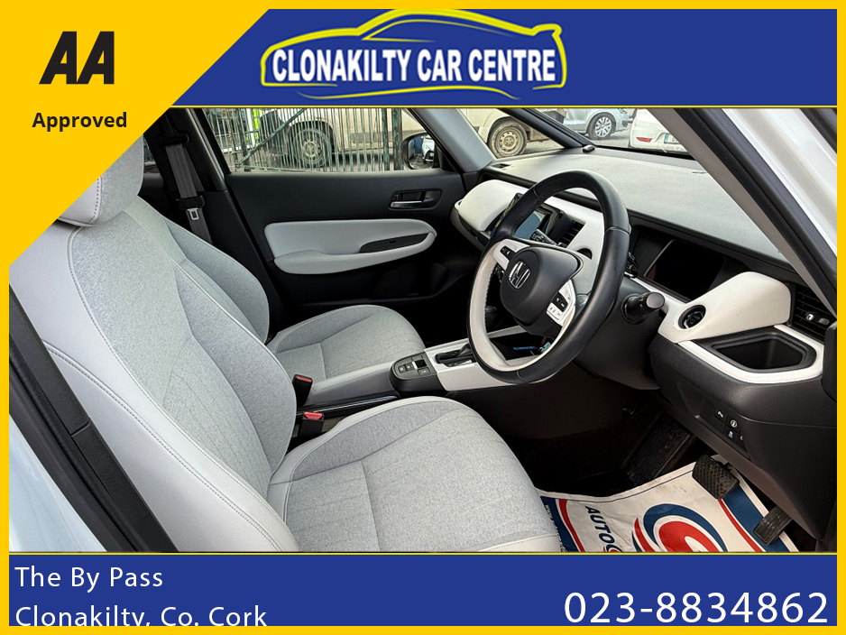 2020 Honda Fit - image 10