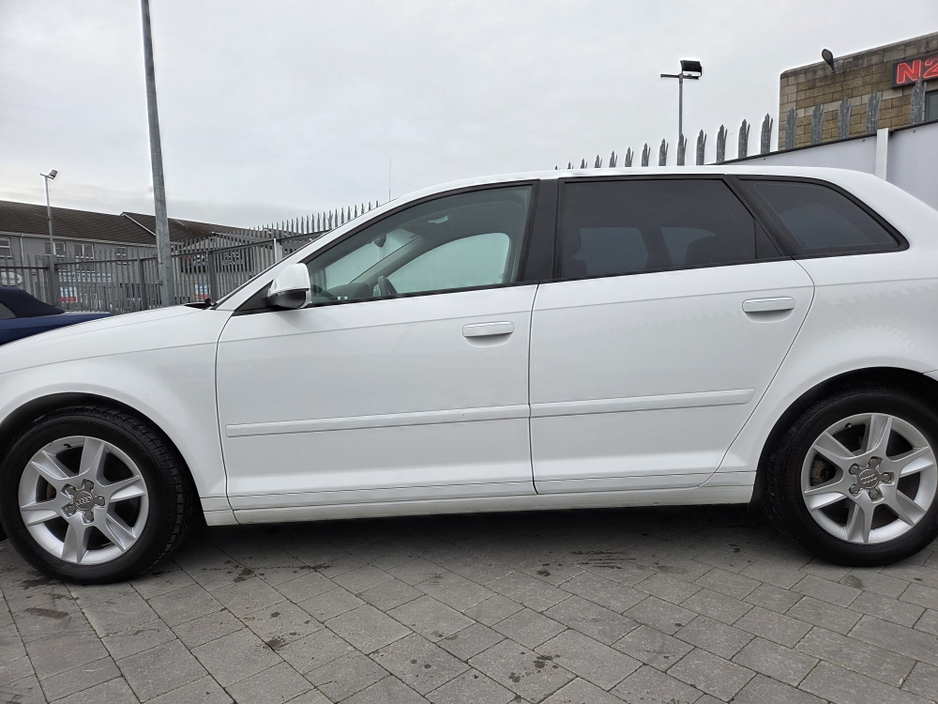 2013 Audi A3 - image 5