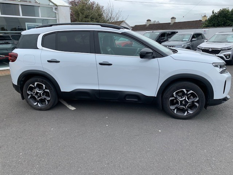 2025 Citroen C5 Aircross - image 2