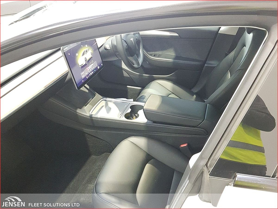 2023 Tesla Model 3 - image 8