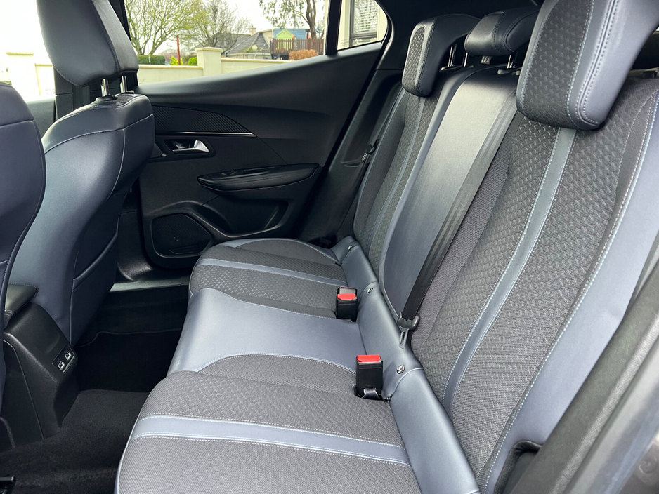 2020 Peugeot 2008 1.2 Puretech 100bhp Allure €17,950