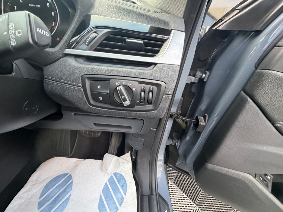 2022 BMW X1 XDRIVE 25E XLINE AUTO Black Pack €30,995