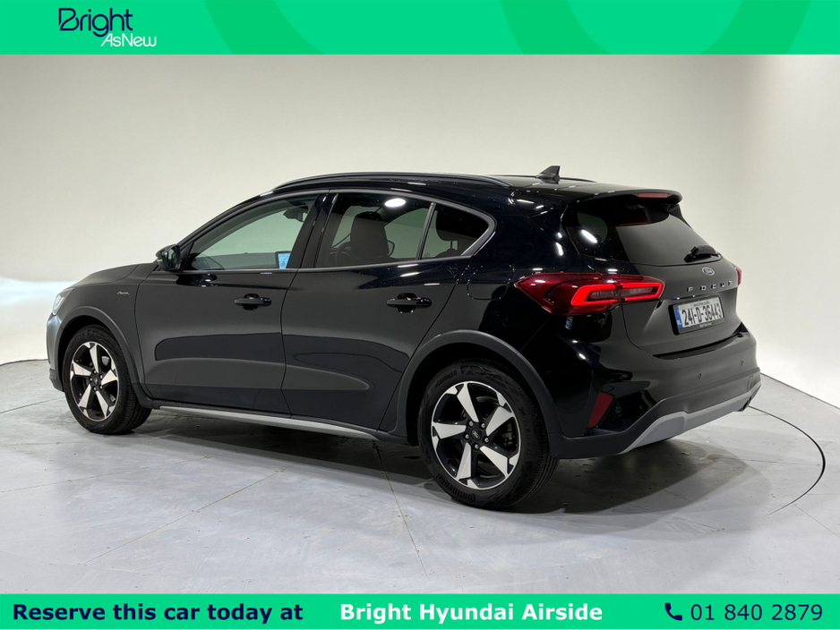 2024 Ford Focus - image 5