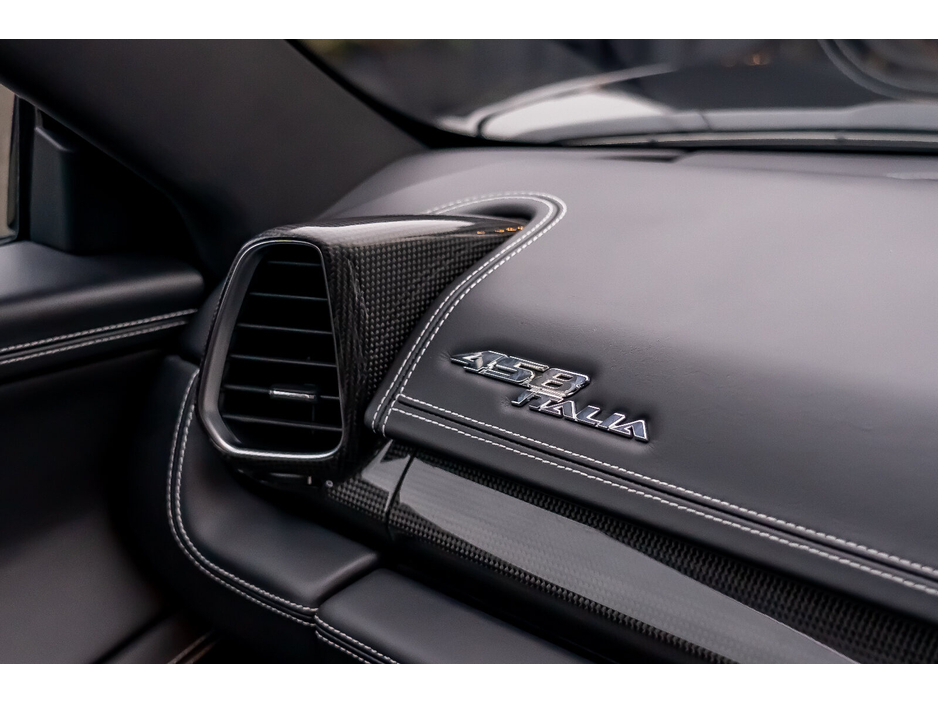 2013 Ferrari 458  €249,950