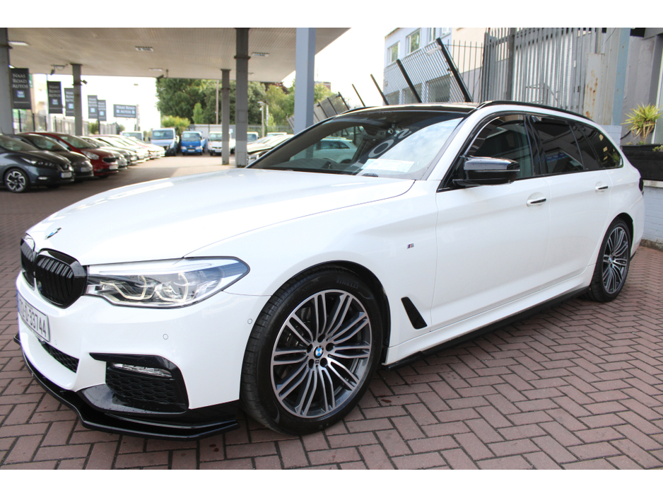 2017 BMW 5 Series 523DM-SPORT PLUS PACK AUTOMATIC // LOADS OF EXTRAS // STUNNING CAR WITH ONLY 137,000 KMS // BUY WITH CONFIDENCE AA AND SIMI APPROVED DEALER 2015 // FINANCE ARRANGED // ALL TRADE INS WELCOME  // €26,950
