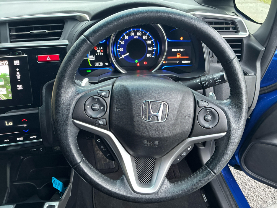 2014 Honda Fit 1.5L Petrol Hybrid Automatic €10,950