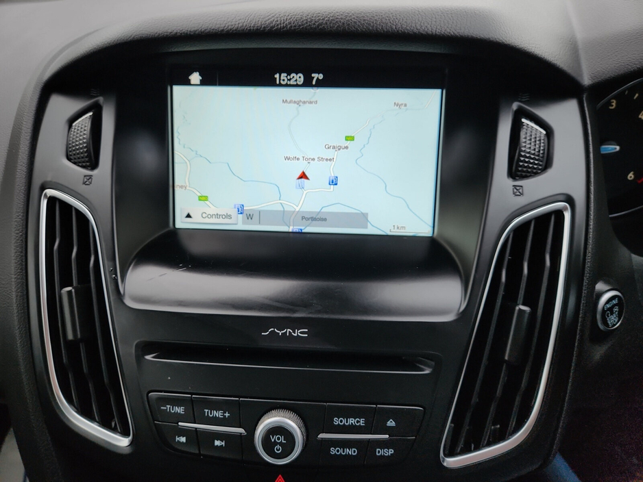 2017 Ford Focus 1.5 TDCi 120PS Titanium PowerShift €9,950