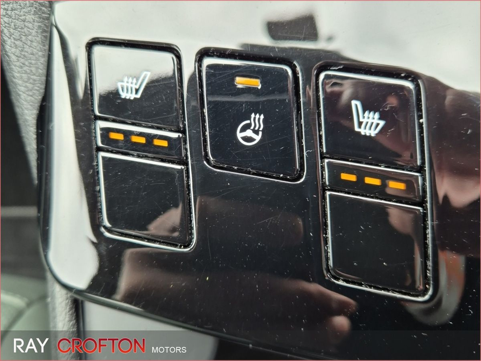 2024 Kia Sportage - image 18