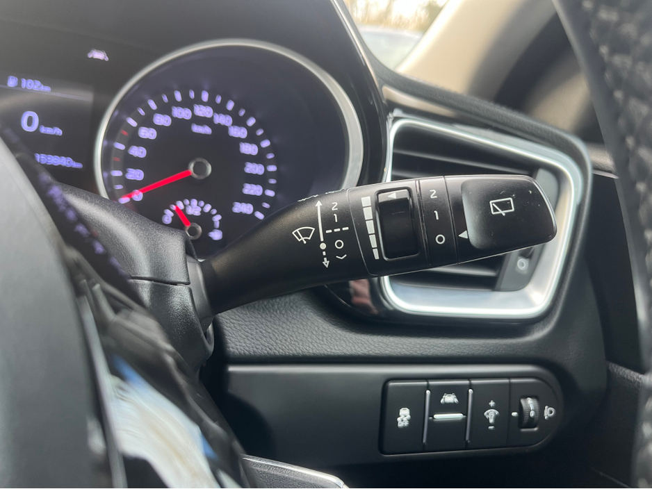 2019 Kia Ceed - image 21