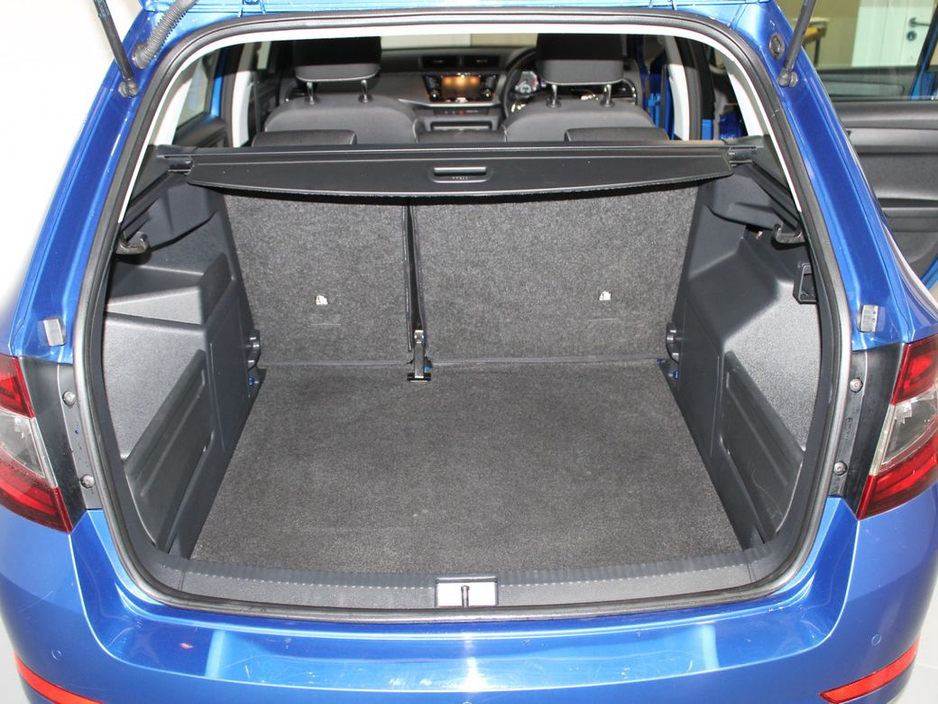 2021 Skoda Fabia - image 14