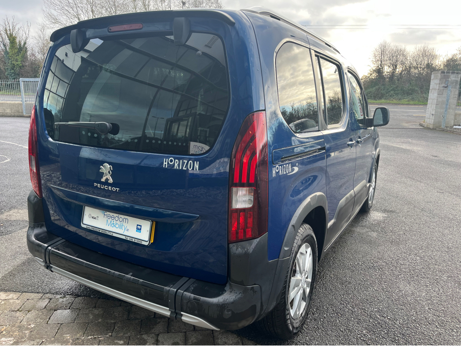 2021 Peugeot Rifter 1.2 Petrol Auto Wheelchair Accessible SWB €24,950