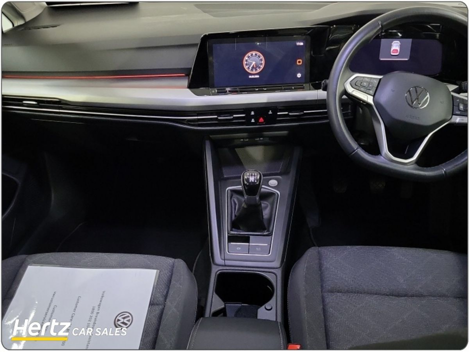 2024 Volkswagen Golf LIFE 110HP Petrol Manual €25,995