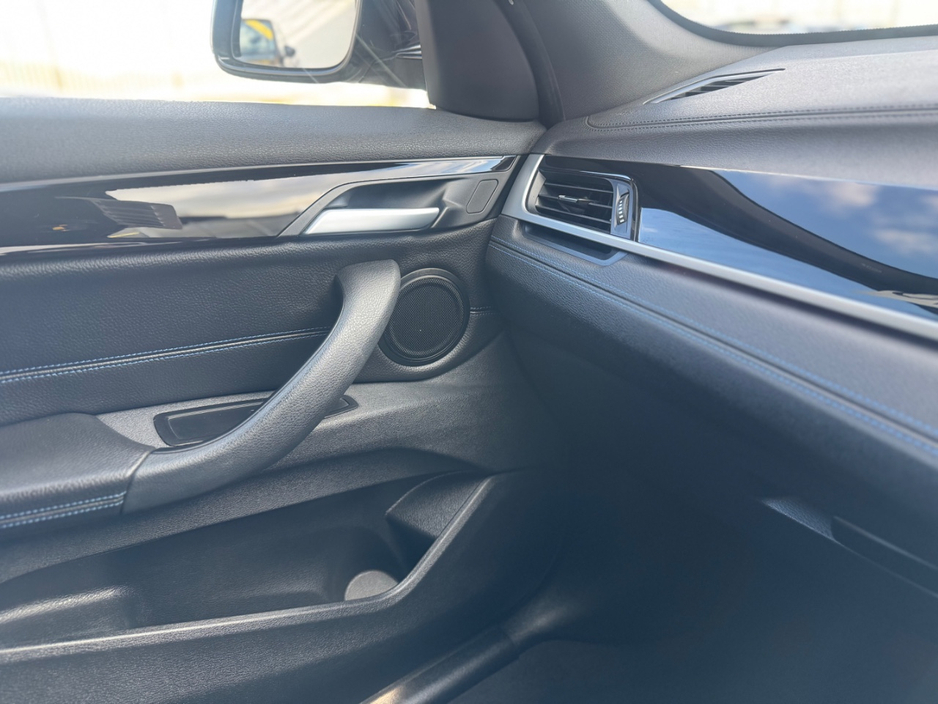2021 BMW X1 - image 20