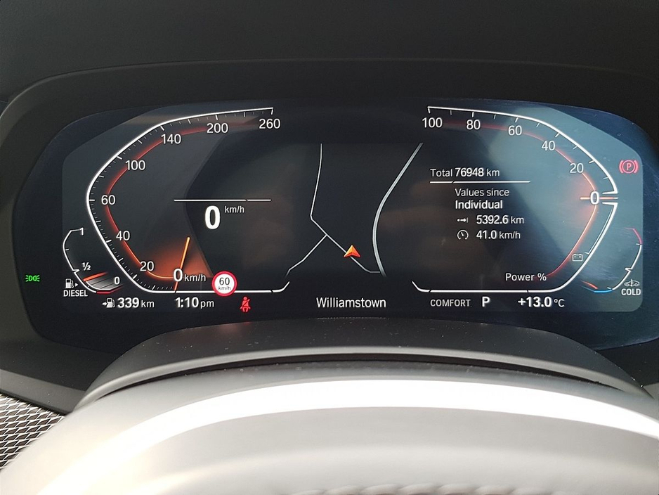 2022 BMW X5 - image 9