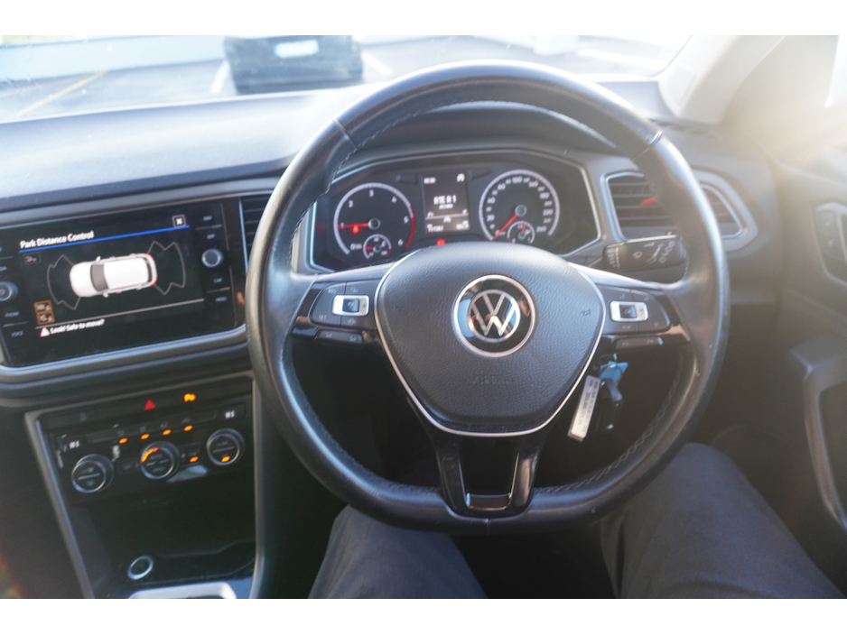 2021 Volkswagen T-Roc - image 18