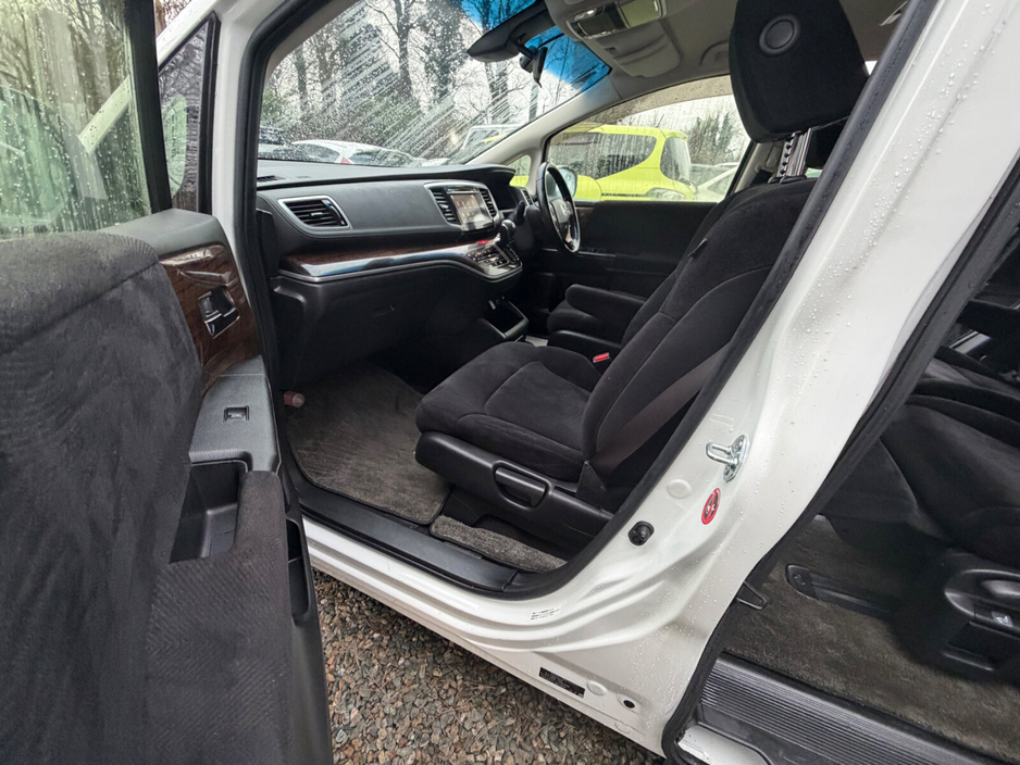 2016 Honda Odyssey  €18,900