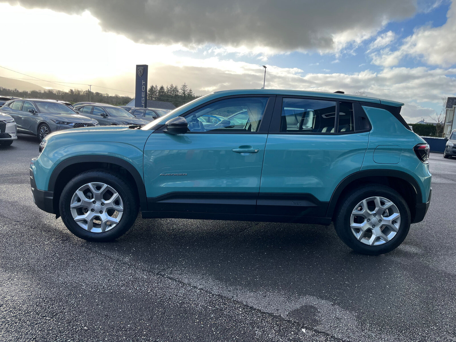 2025 Jeep Avenger 1.2 PETROL 100HP MT Altitude