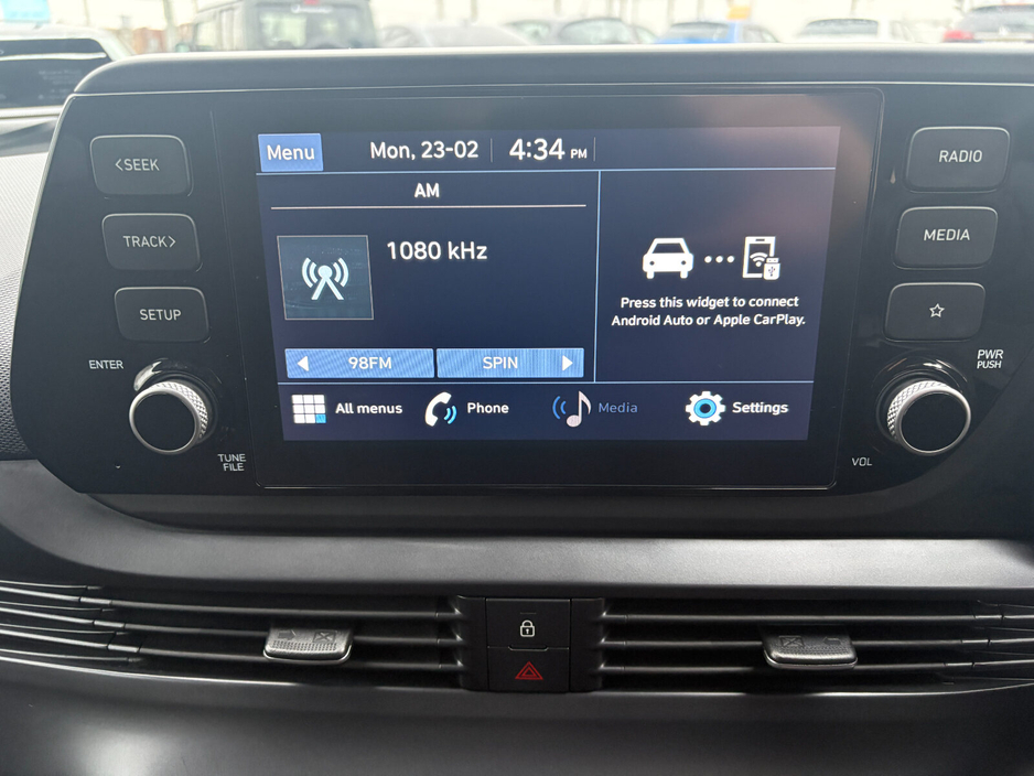 2024 Hyundai Bayon - image 16