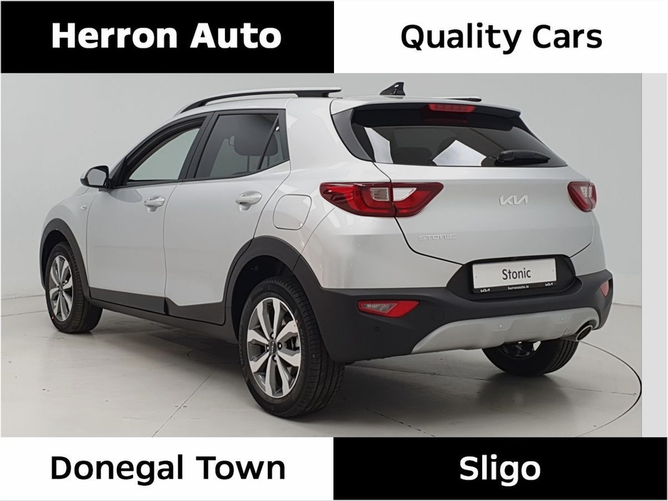 2024 Kia Stonic - image 3