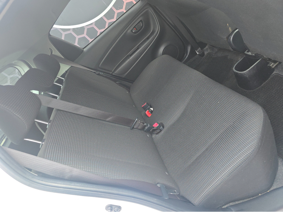 2016 Toyota Yaris KSP130 5DR AUTO €8,950