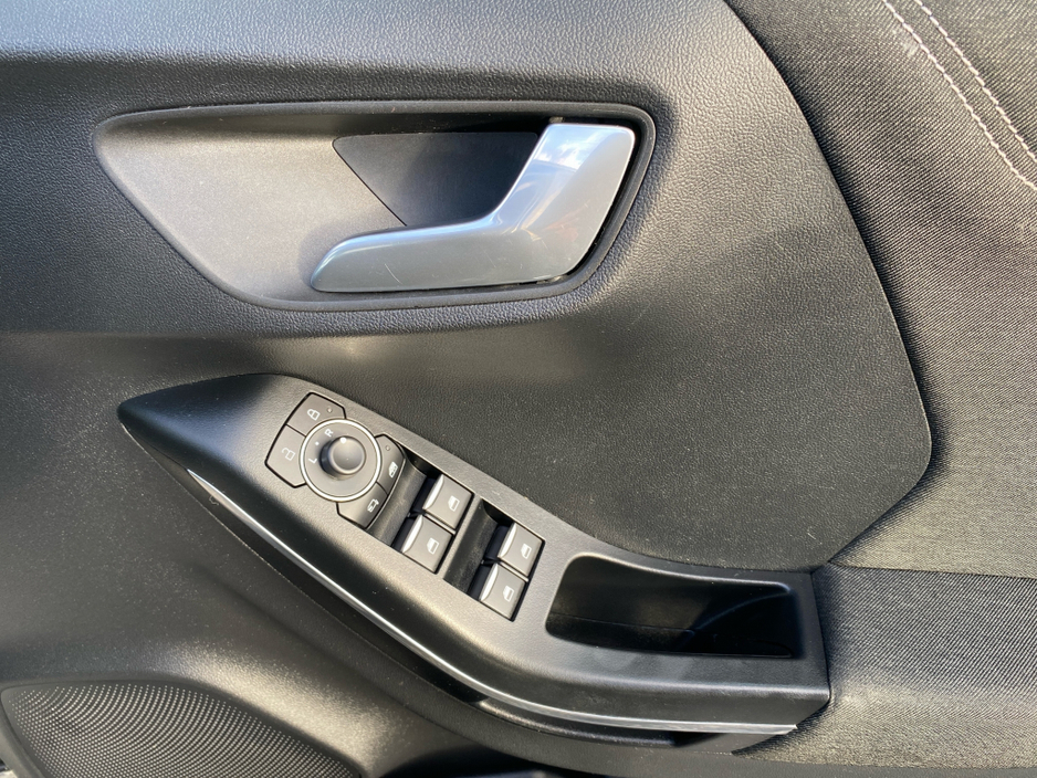 2023 Ford Puma Titanium 1.0 MHEV 125BHP