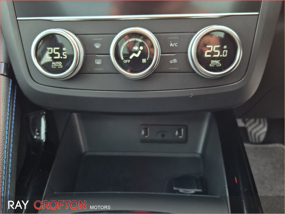 2020 Renault Kadjar - image 13