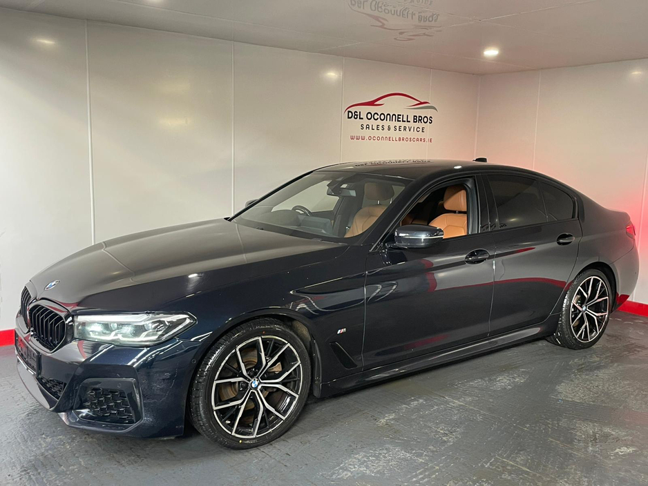 2022 BMW 5 Series - image 14