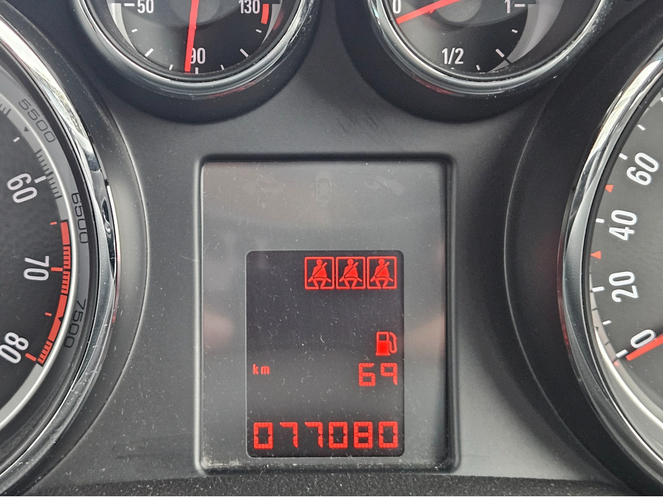 2016 Opel Mokka - image 9