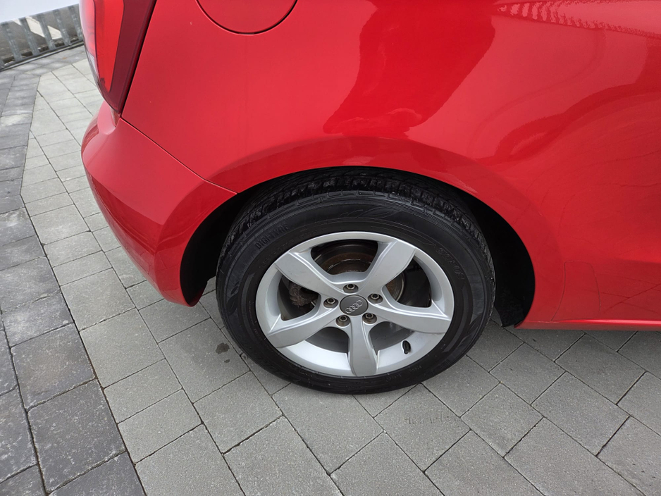 2012 Audi A1 - image 15