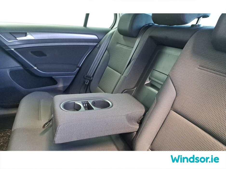 2019 Volkswagen Golf HIGHLINE AUTO €19,995