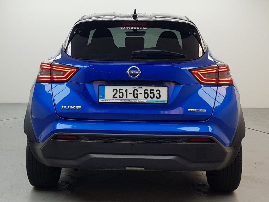 2025 Nissan Juke - image 10
