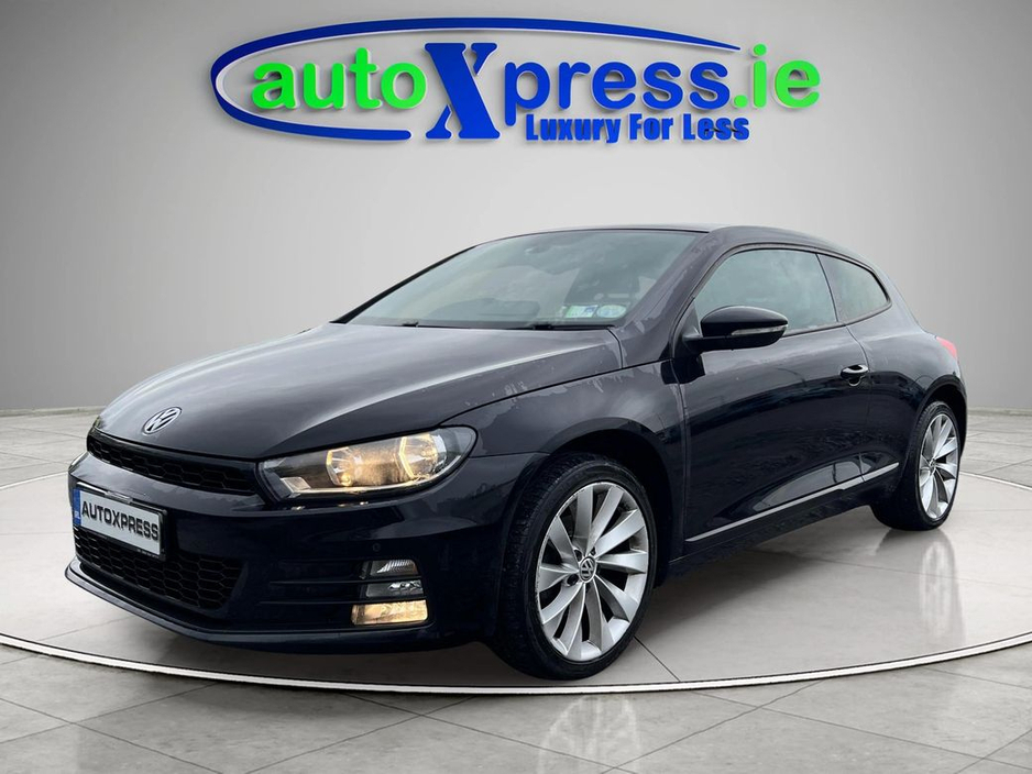 2016 Volkswagen Scirocco - image 5