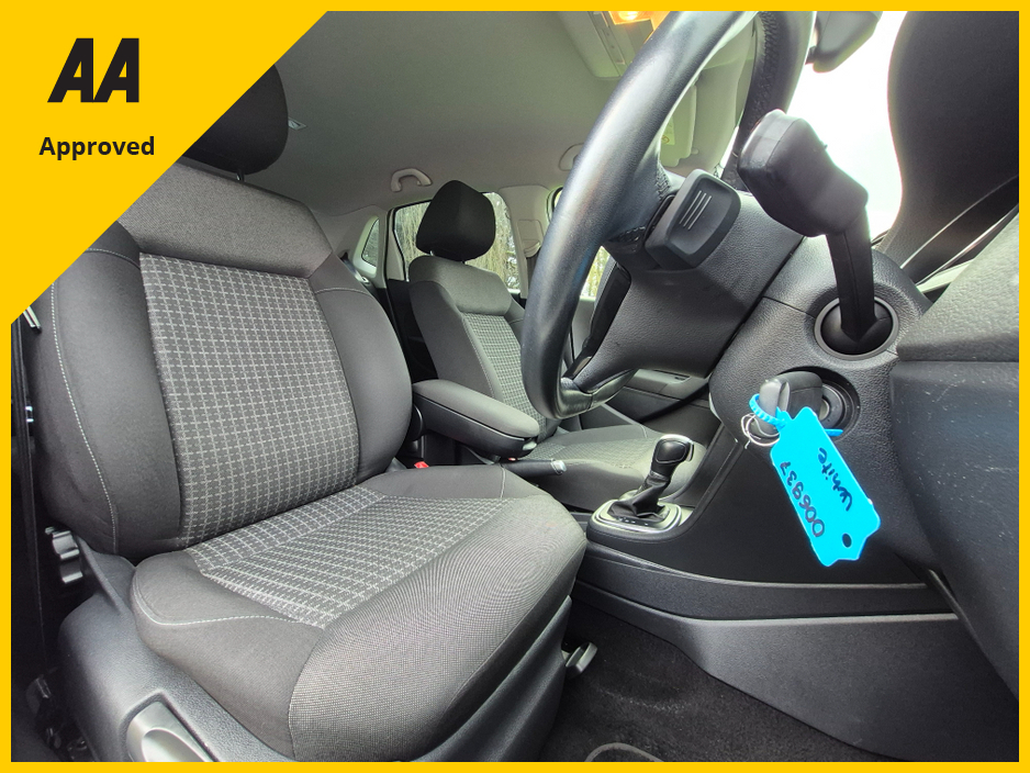 2016 Volkswagen Polo Auto €11,995