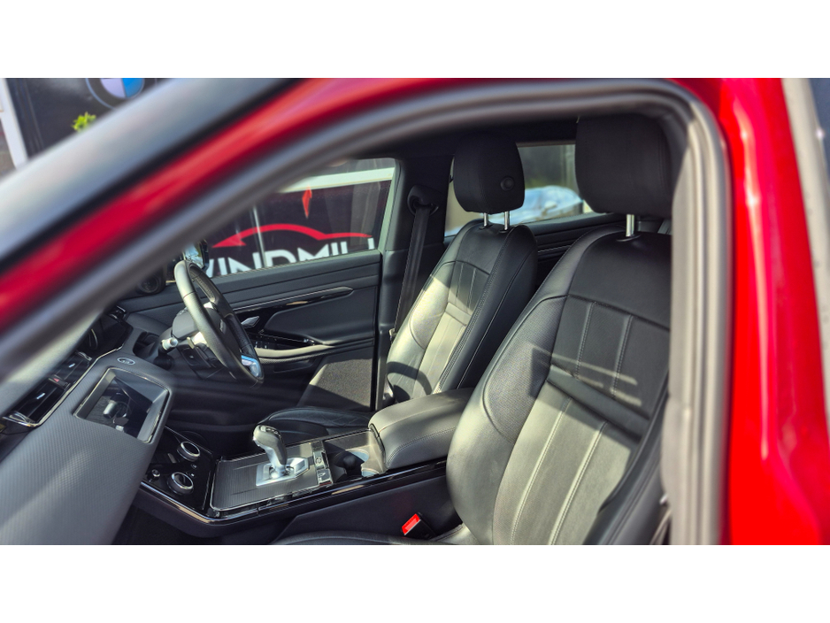 2020 Land Rover Range Rover Evoque - image 11