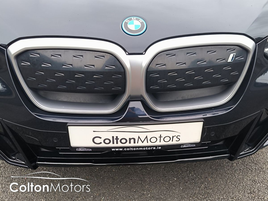 2023 BMW iX3 - image 19