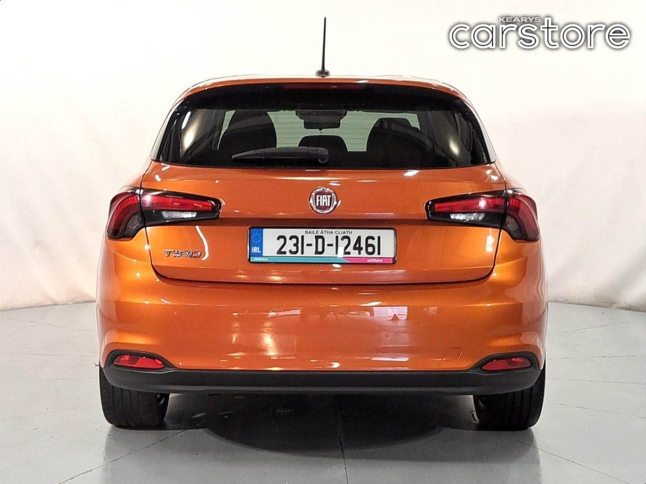 2023 Fiat Tipo - image 4