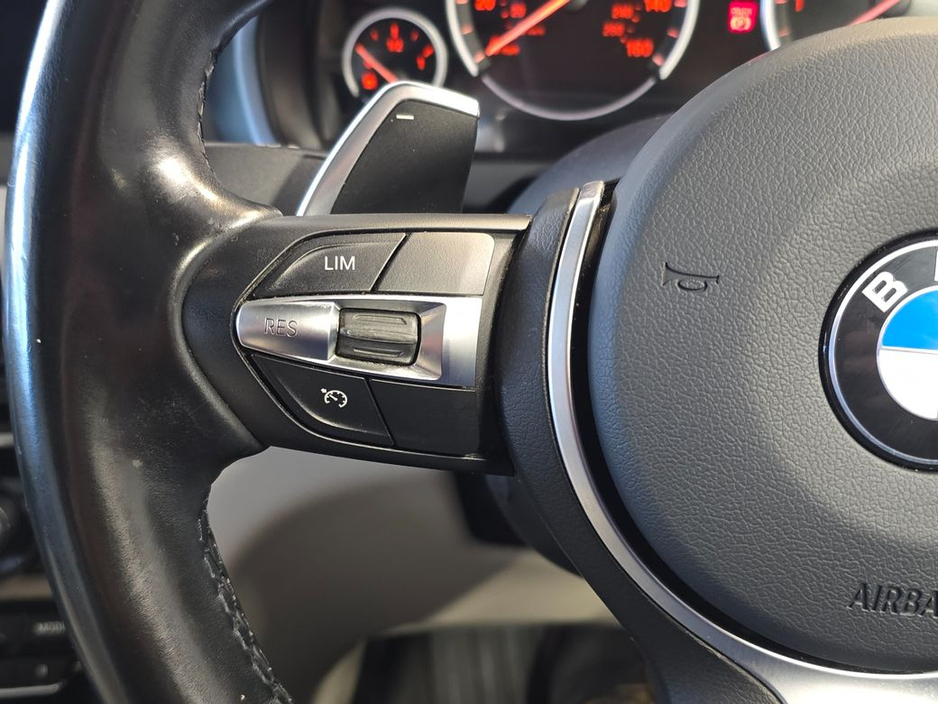 2016 BMW X5 - image 21