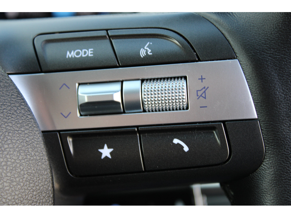 2024 Hyundai Kona - image 21