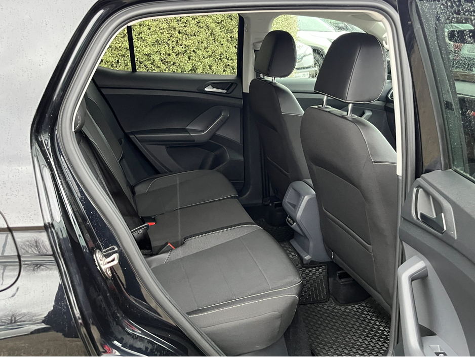 2020 Volkswagen T-Cross 1ST EDITION AUTOMATIC 1.0 PETROL //KEYLESS ENTRY//HALF LEATHER SEATS//REVERSE CAMERA// €21,950