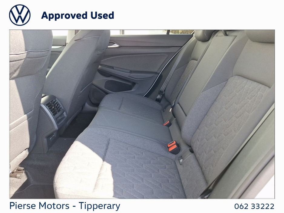 2025 Volkswagen Golf LAUNCH EDIT 1.5 TSI 115HP €32,950