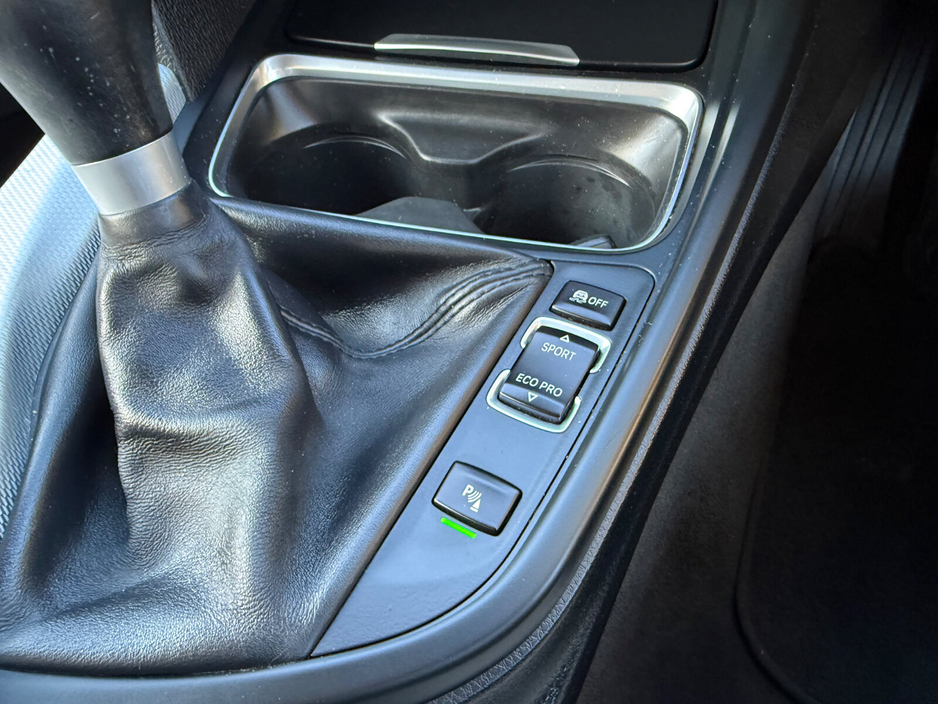 2015 BMW 4 Series 420d xDrive M Sport €13,950