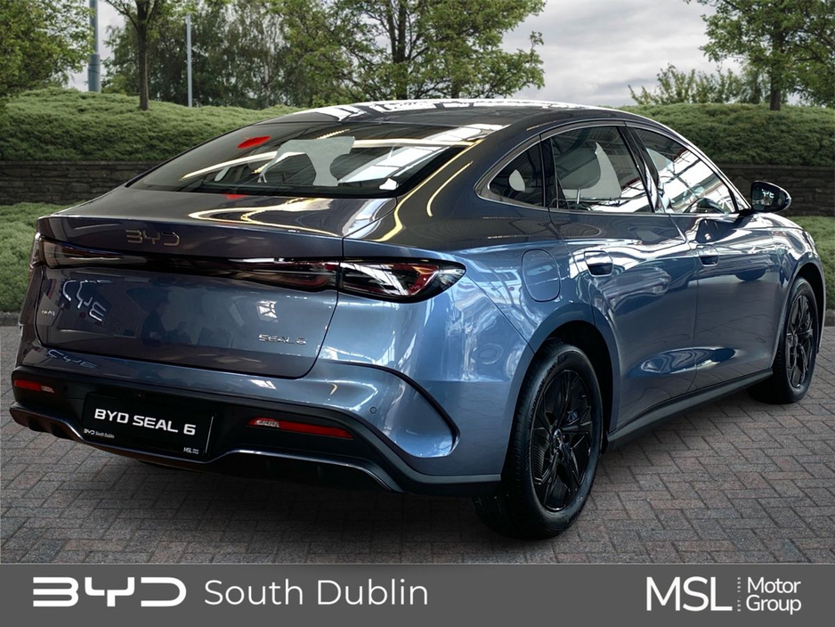 2026 BYD Seal 6 - image 3