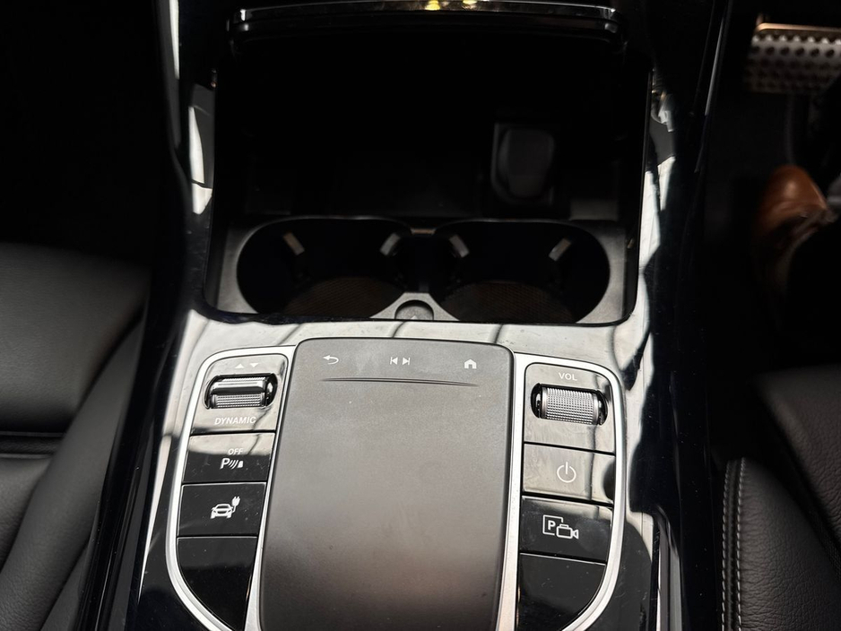 2022 Mercedes-Benz EQC - image 15