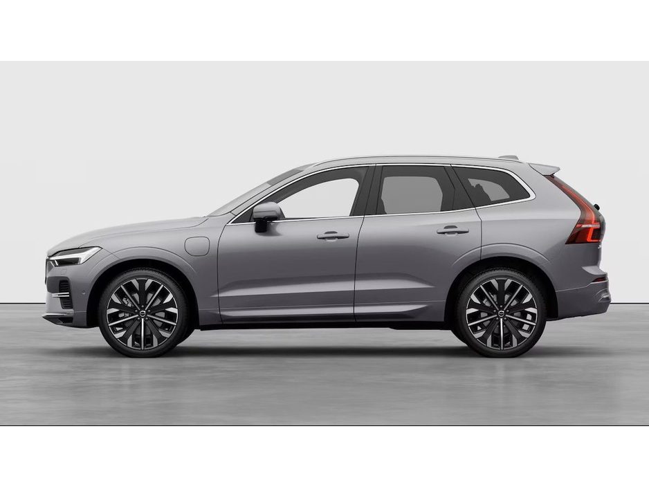 2026 Volvo XC60 - image 3