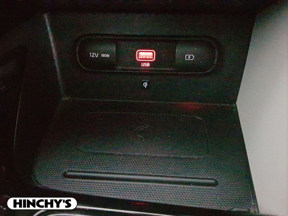 2021 Kia Niro - image 25