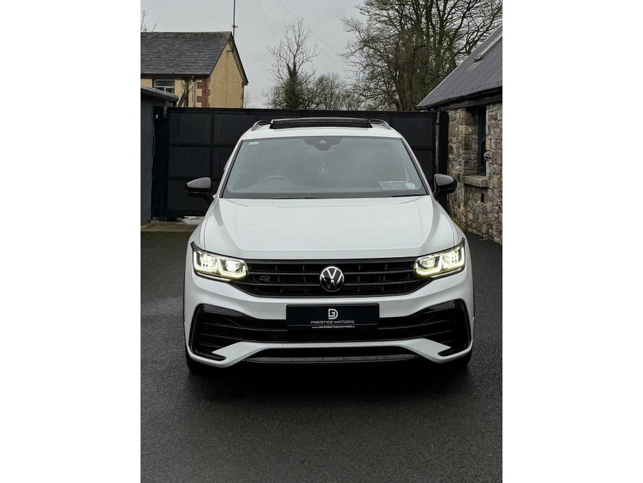 2023 Volkswagen Tiguan 2.0 TDI 150HP R-Line DSG 27.5% €49,995