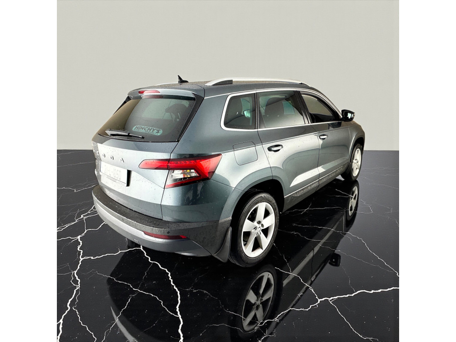 2021 Skoda Karoq - image 11