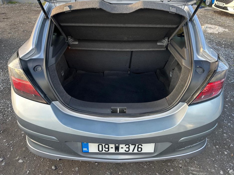 2009 Opel Astra SXI 1.4 I 16V €1,495