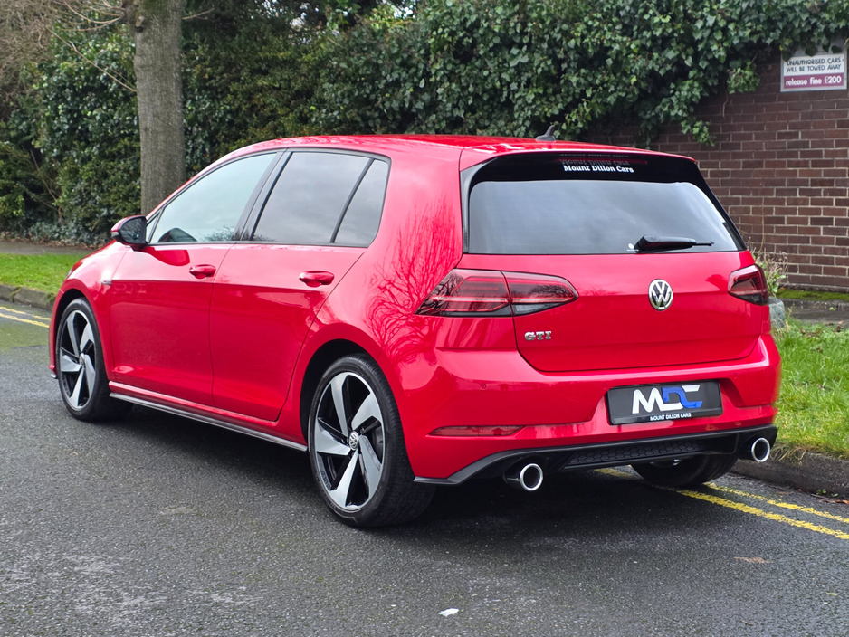 2018 Volkswagen Golf 2.0TSI DSG 5DR 220HP GTI €22,999